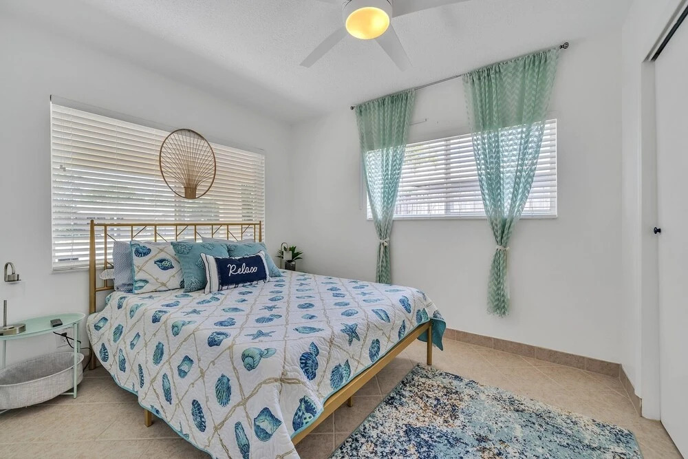Oakland Park Fl Home Fun In Paradise And Close To Beaches 3 Bedroom Home by Redawning