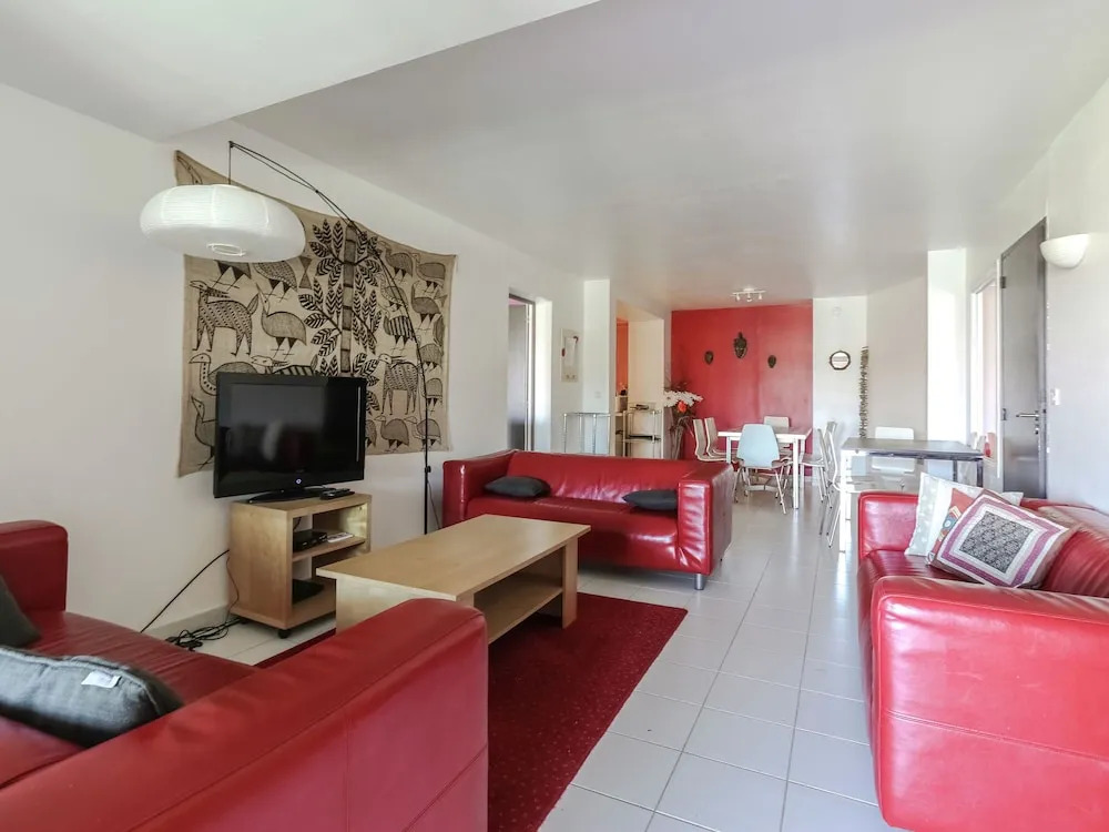 Spacious Villa in Plan de la Tour With Swimming Pool