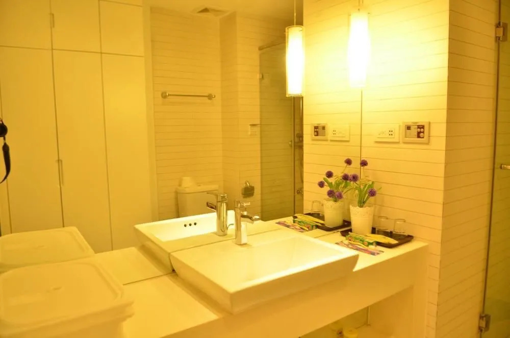 Four Leaf Clover Boutique Apartment Hotel