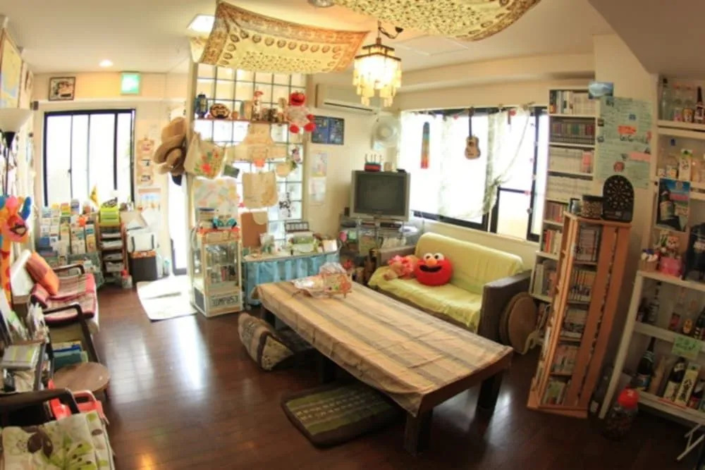 Shimayado Gettouya - Hostel