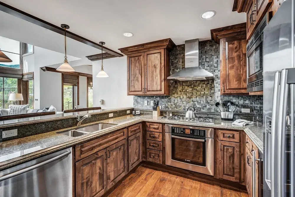 3 BR Ritz-Carlton Residence with Valley Views by RedAwning - Save 20% on 7+ Nights!
