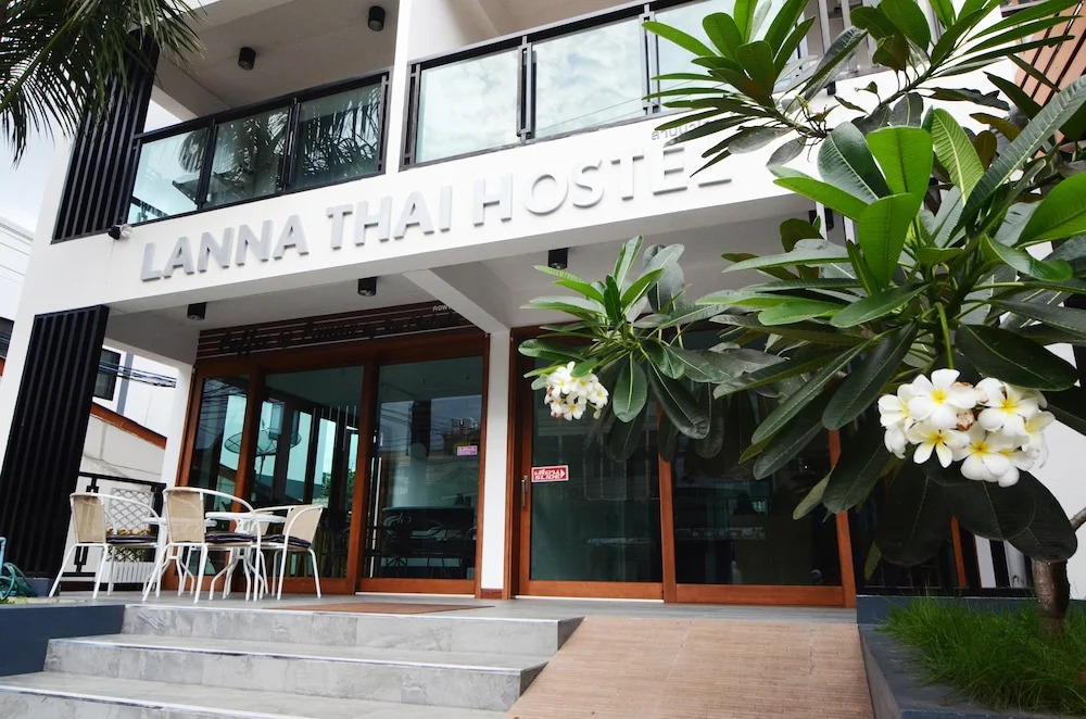 Lanna Thai Hostel Chaing Mai