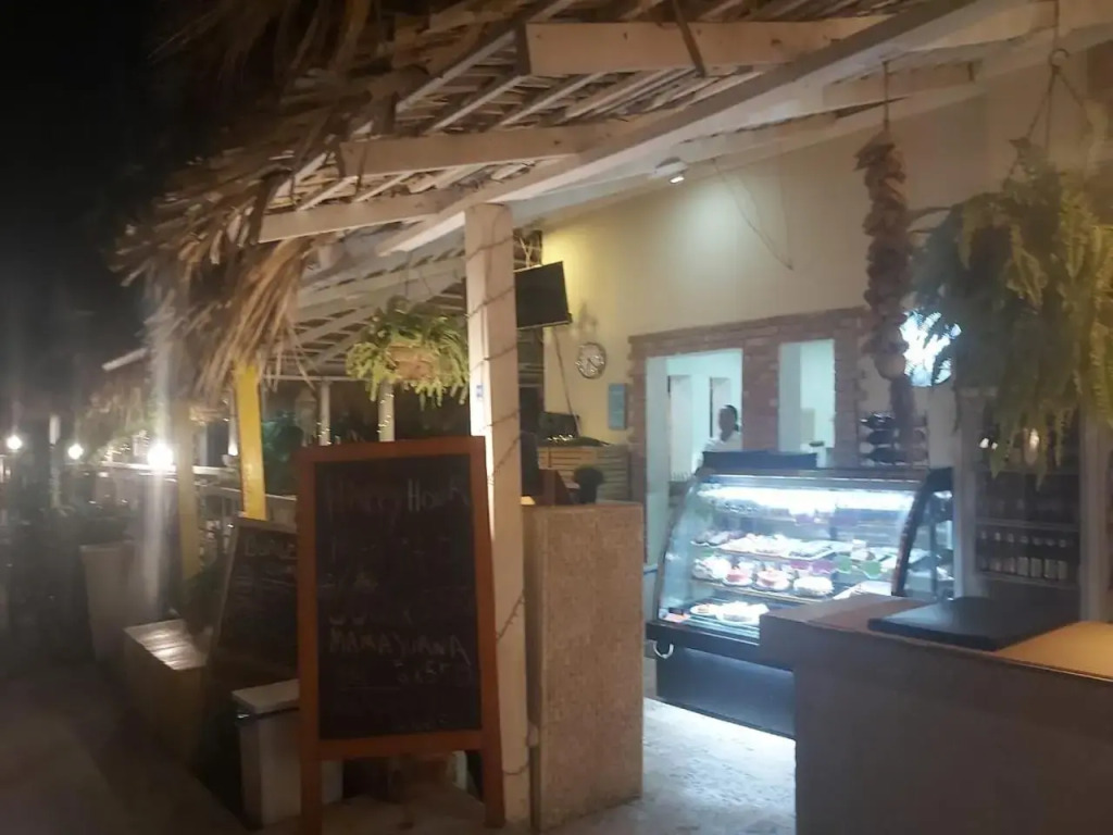 Cozy Condo for Rent - with Balcony, 5 min from the Los Corales Beach, Punta Cana