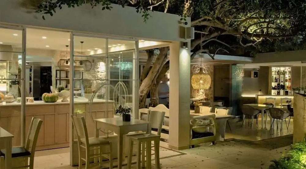IridaChic Boutique Hotel & Spa