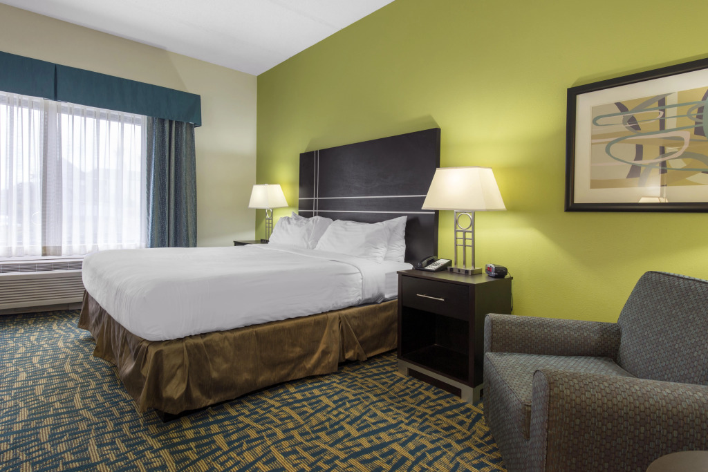 Holiday Inn Savannah South - I-95 Gateway by IHG