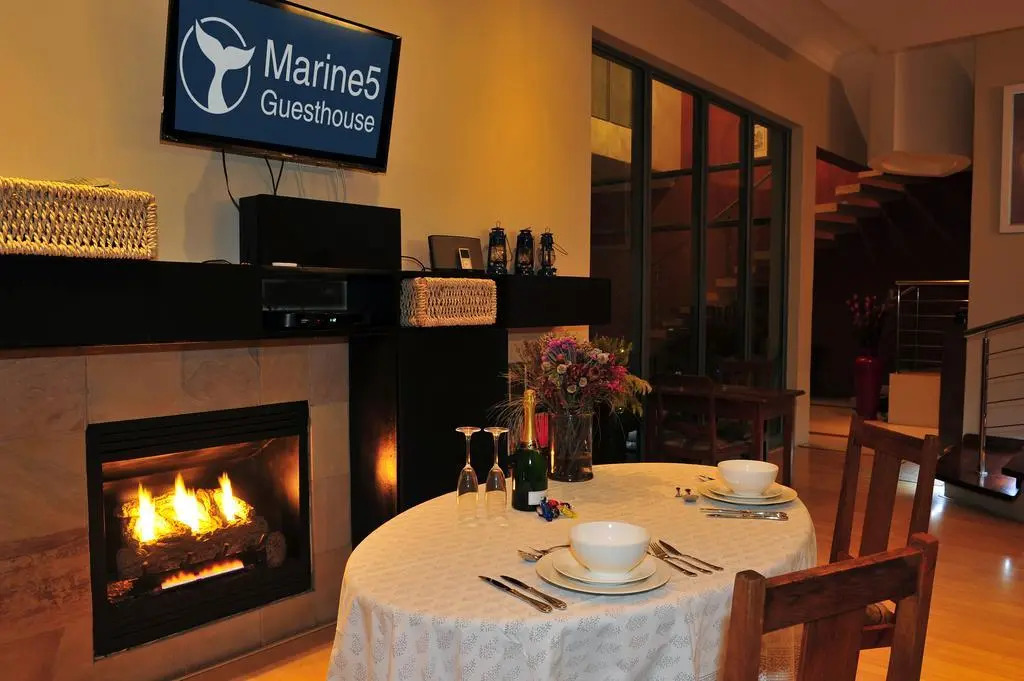 Marine 5 Boutique Hotel