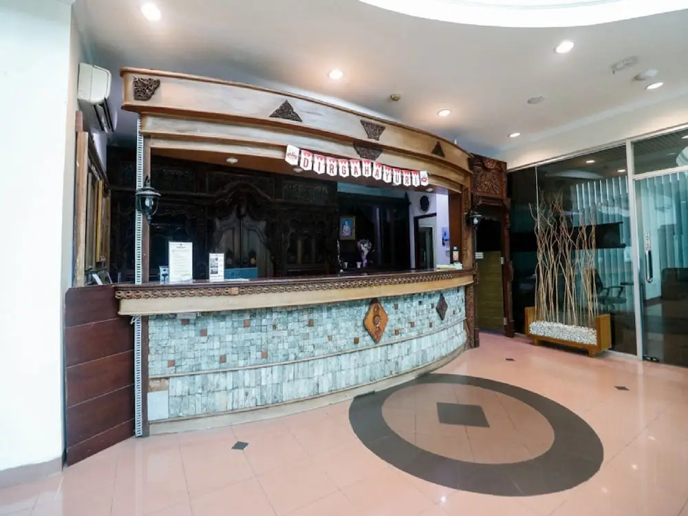 RedDoorz Plus near Senopati 2