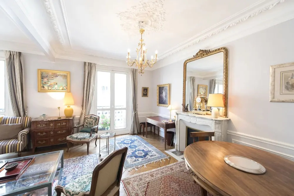 French-style Allure in Saint-Germain des Pres