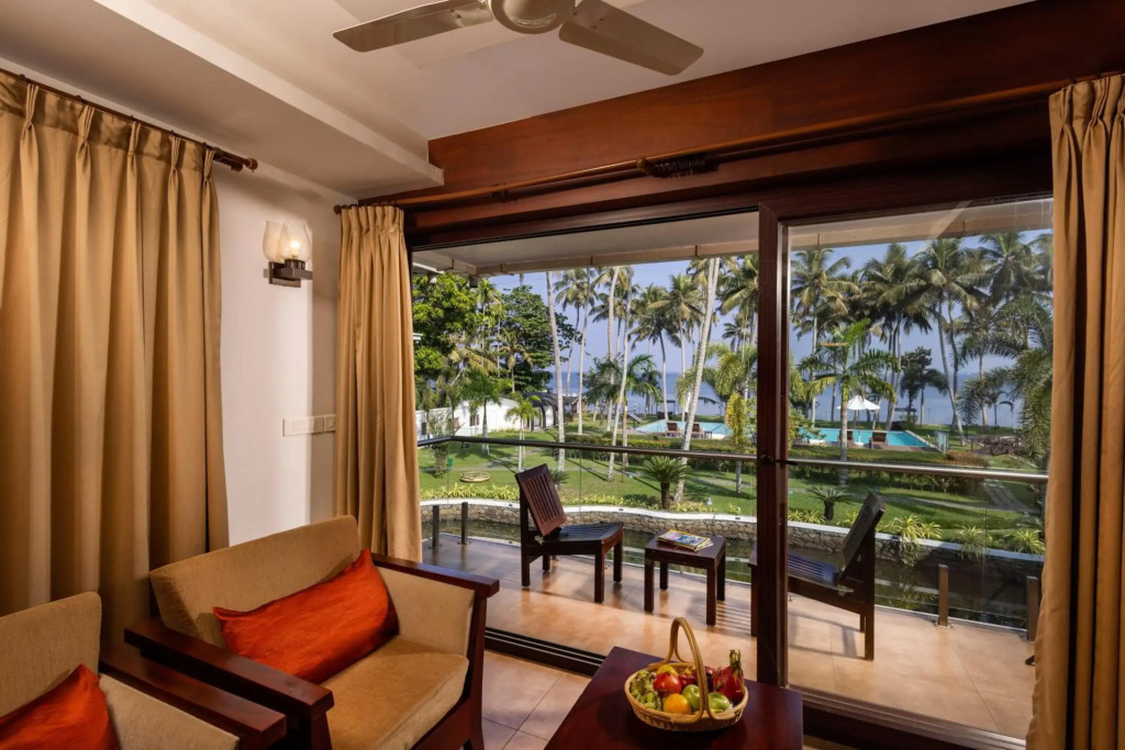 Lake Canopy Alleppey