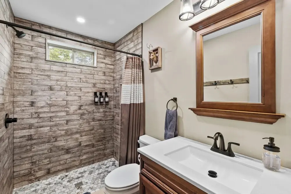 Hot Tub & Community Beach: Albrightsville Home!
