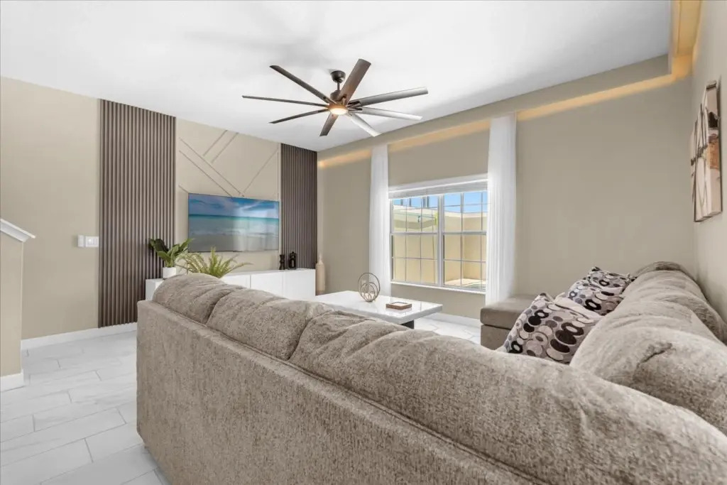 5 Bedrooms 4 Bathrooms Storey Lake 3149 Pp