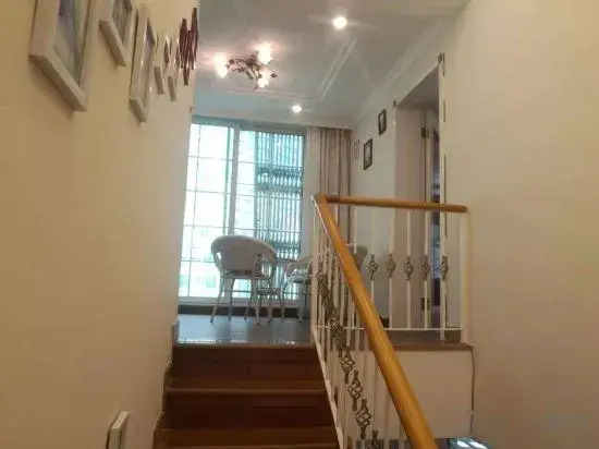 Qixiaoshu Youth Hostel