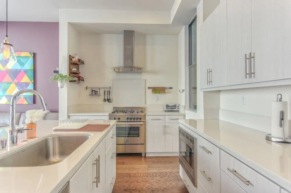 Applewood - Silver Lake 2BD Hollywood