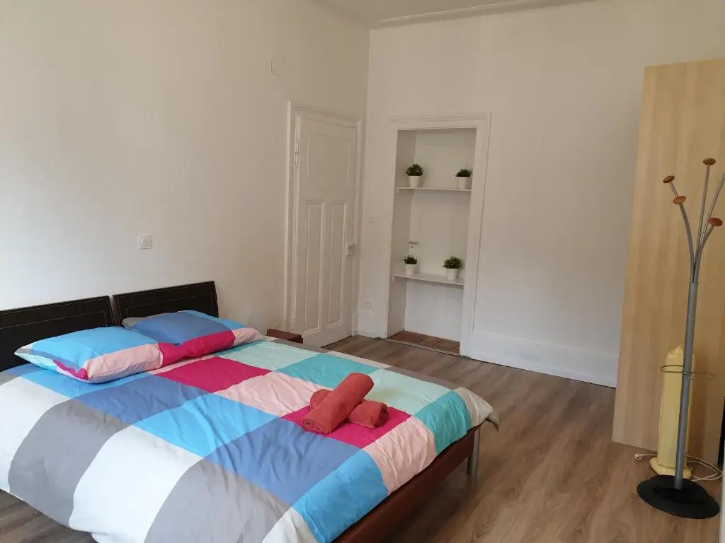 STRASBOURG CENTRE le 85, Superbe F5, 125m2, 5 Pièces