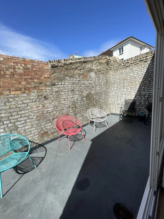 Impeccable 3-bed Apartment in London