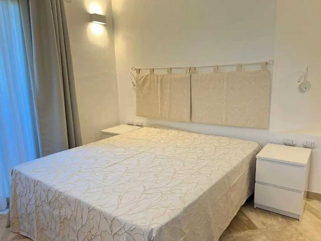 Residence Sherden, Appartamento Spiaggia Bianca