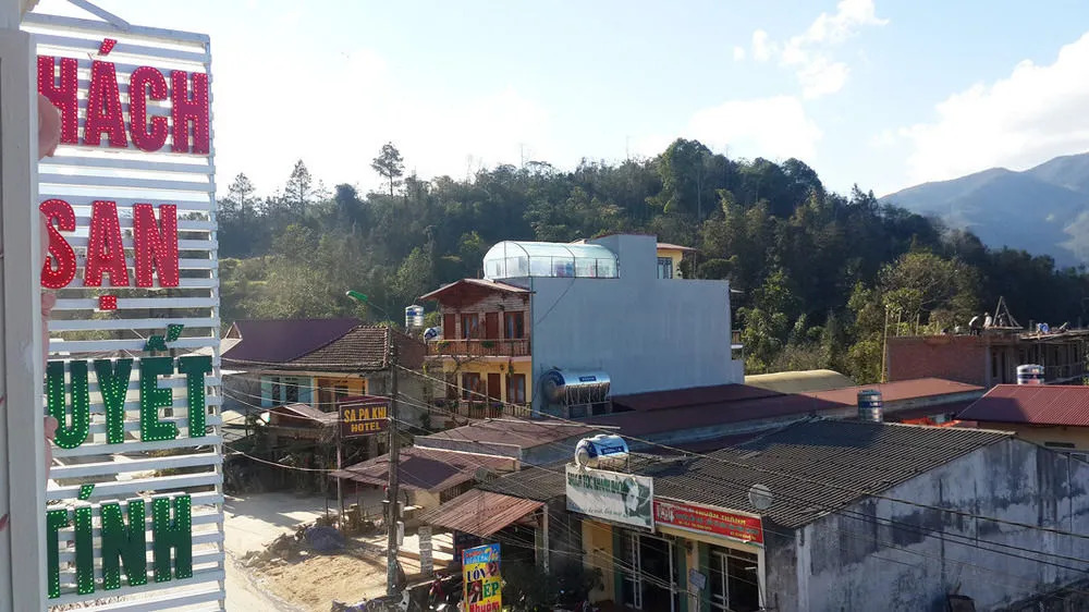 Quyet Tinh Hotel