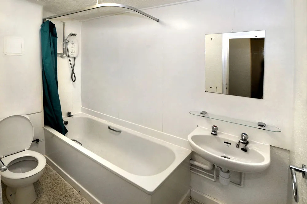 Destiny Student Meadow Court - Campus Accommodation