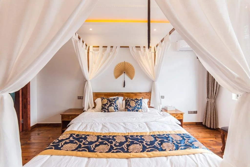 Zhouzhuang He Tang Yue Se Boutique Hotel