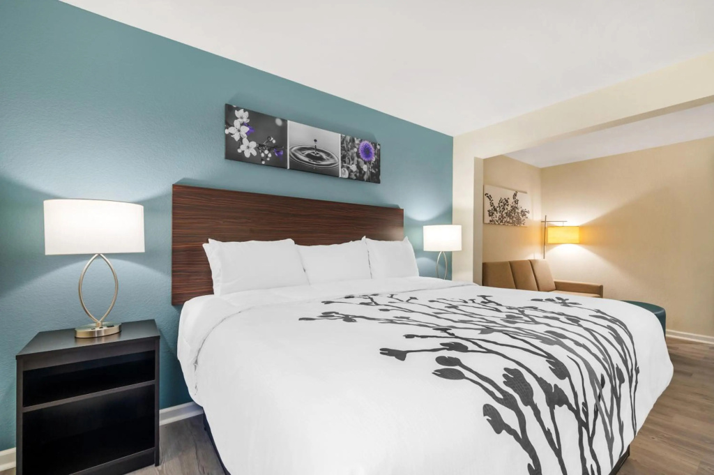Sleep Inn & Suites Newport News City Center Area