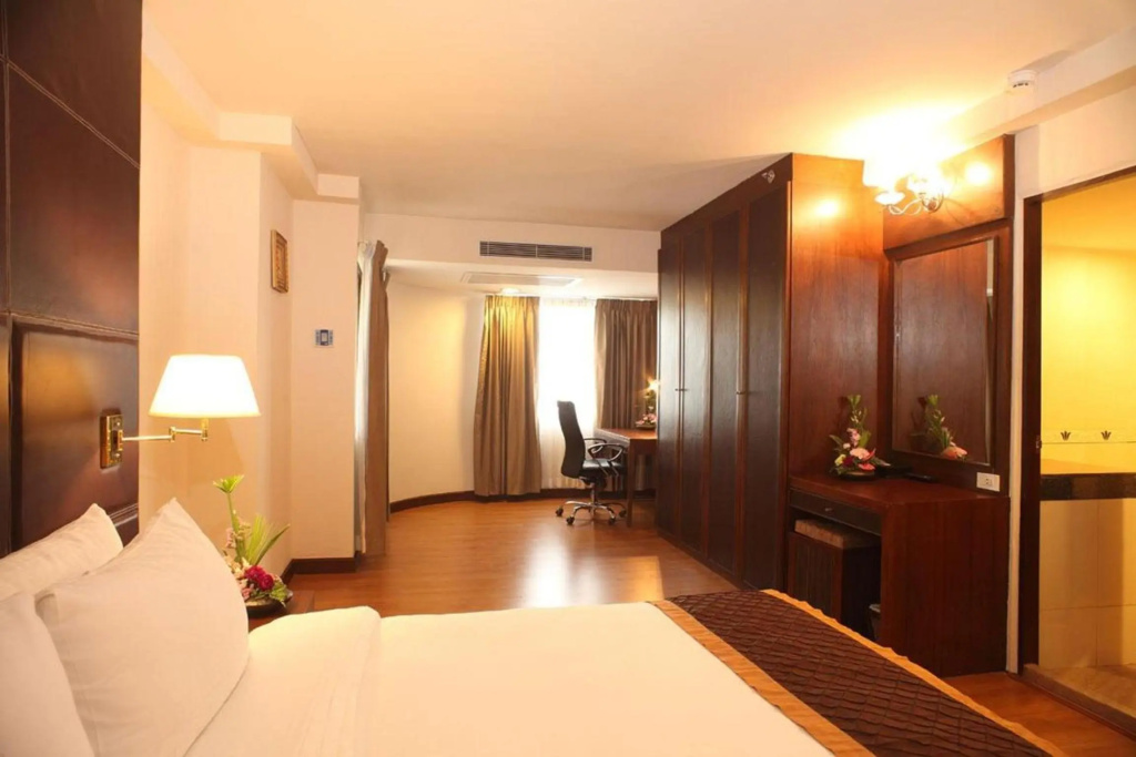 Отель Furama Chiang Mai