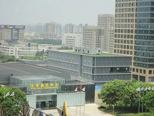 Guanggu Hotel