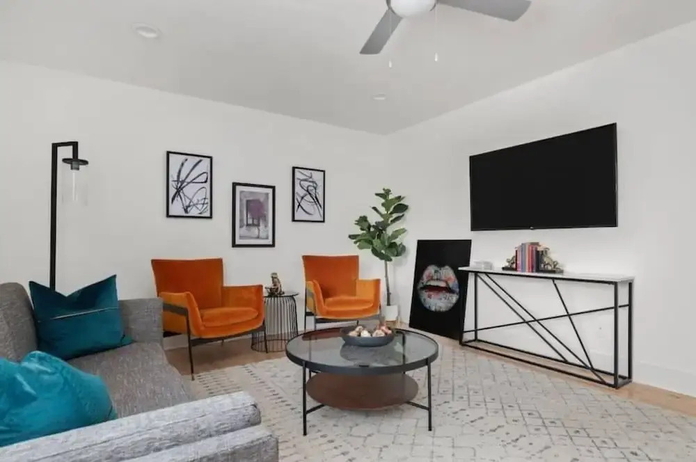 Crescent Furnished Apartments v2