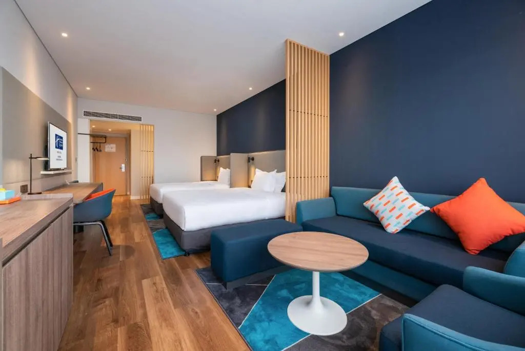 Holiday Inn Express Dongyang Hengdian by IHG