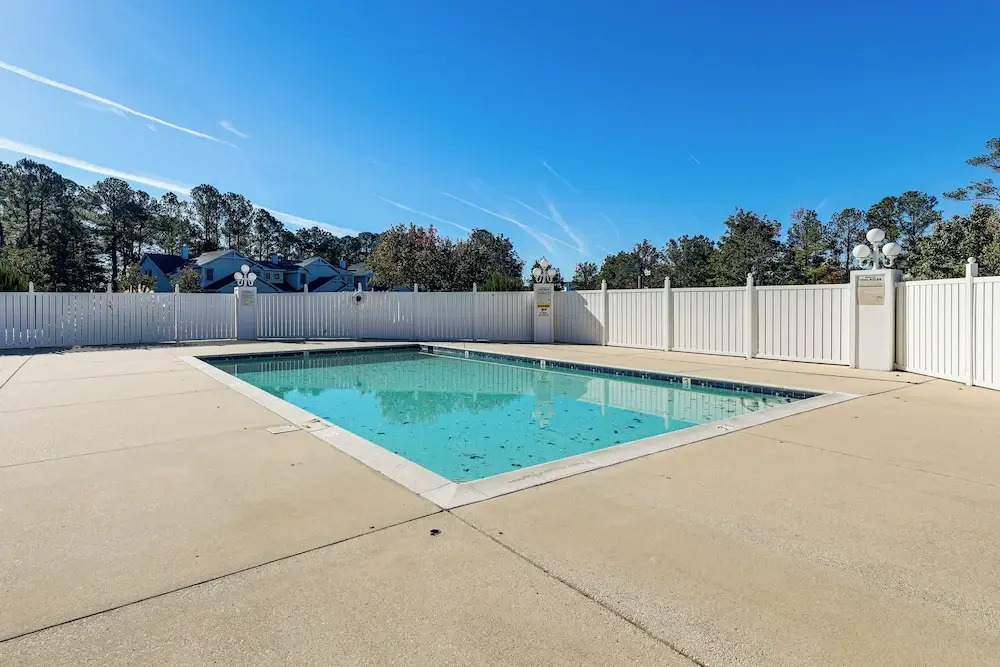 2 Mi to Bethany Beach Boardwalk! Townhome w/ Pool