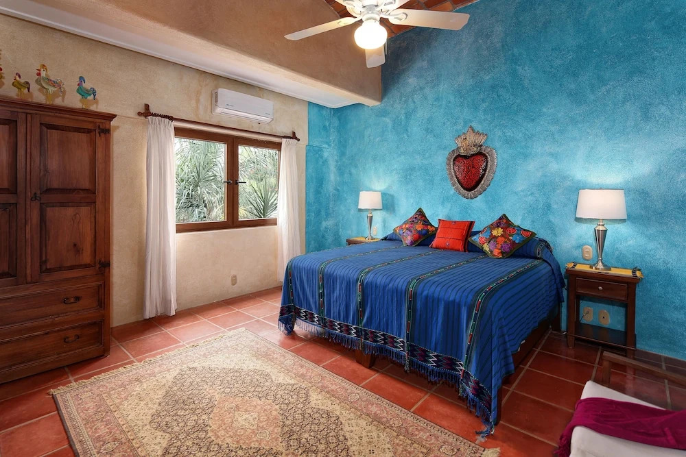 Casa Parota Boutique Hotel