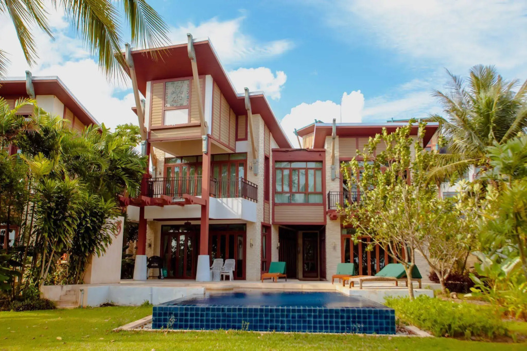 Amatapura Beach Villa 12
