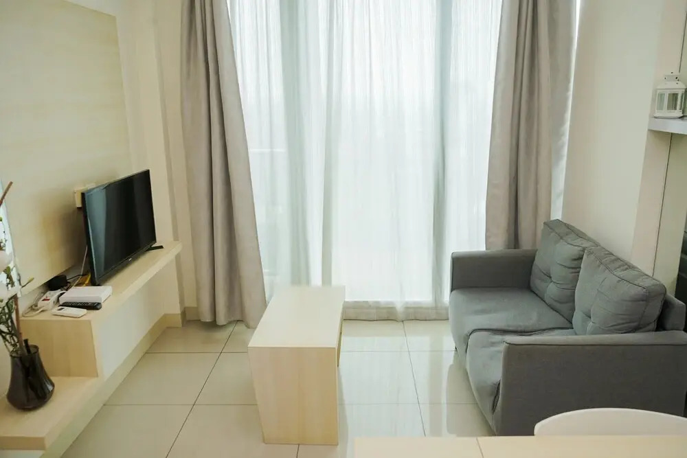 Comfy and Tidy 1BR Apartment at Tree Park City BSD