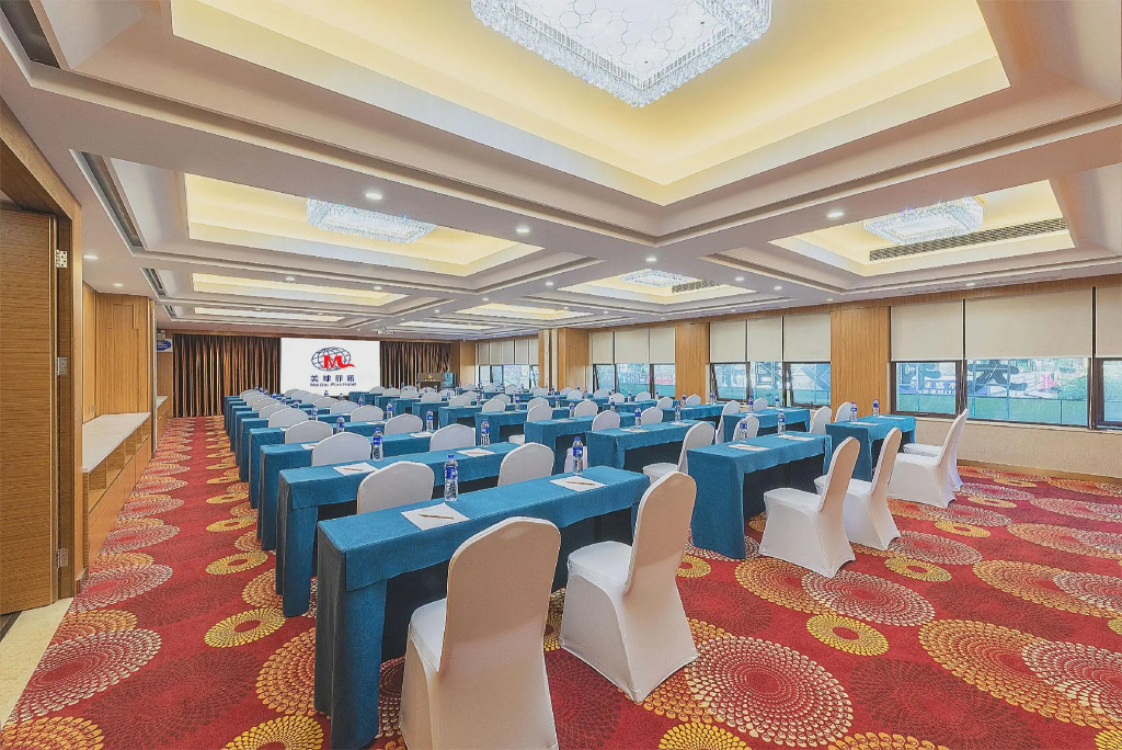 MeiQiu-Fino Hotel