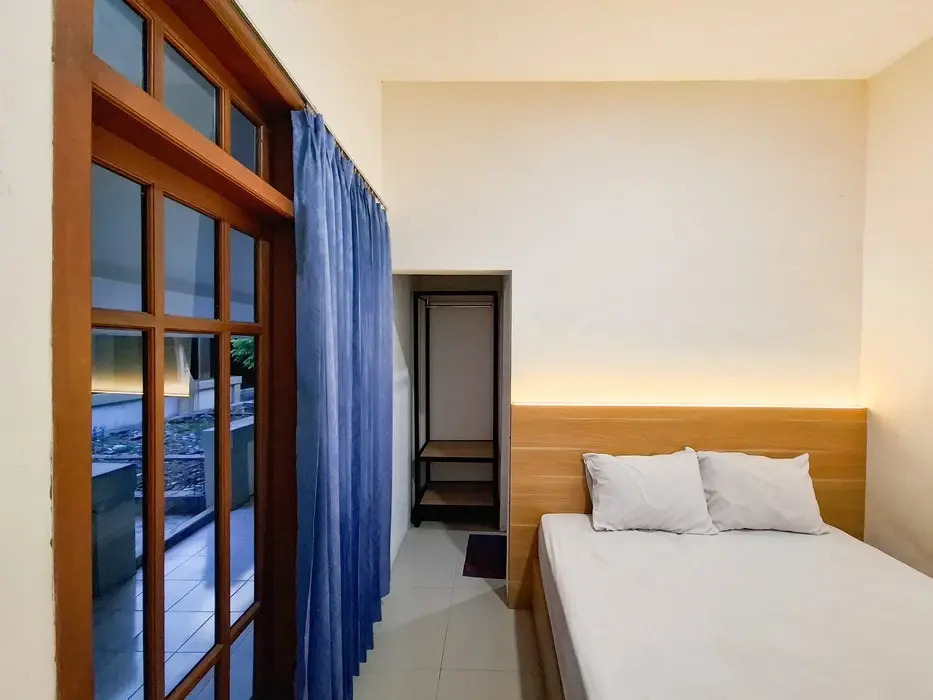 Hotel Djaya RedPartner near Alun Alun Nganjuk