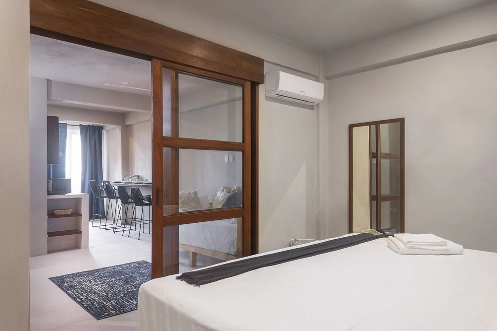 Equipped One Bedroom Beach Front Condo