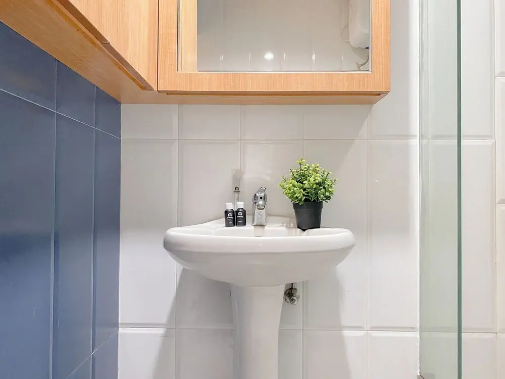 Warm Neutral Look Studio Apartment Ambassade Kuningan