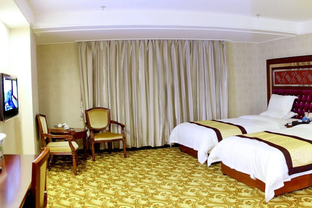 Victoria Hotel