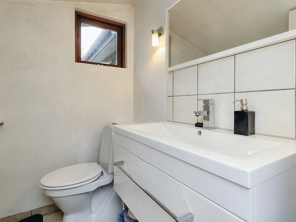 6 Person Holiday Home in Bogense