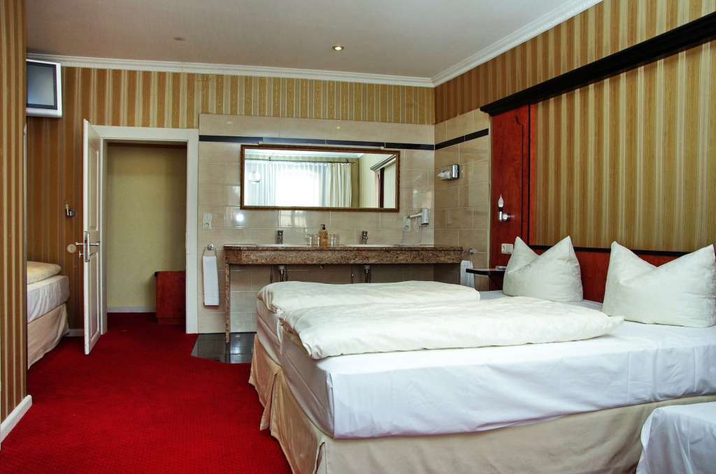 Historik Hotel Goldener Hirsch Rothenburg