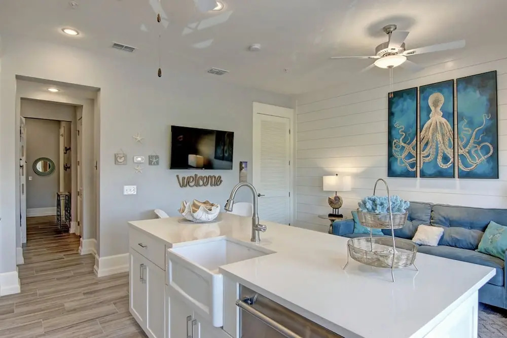 Cinnamon Shore- Connor's Cove TC 10203