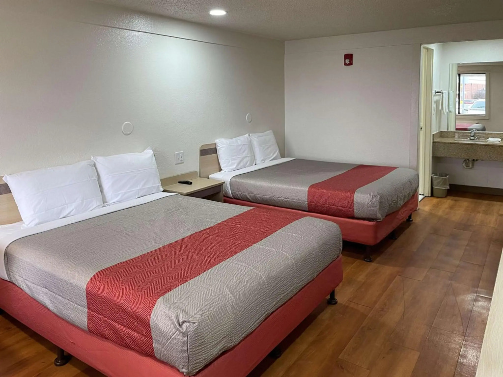 Motel 6 Hagerstown MD