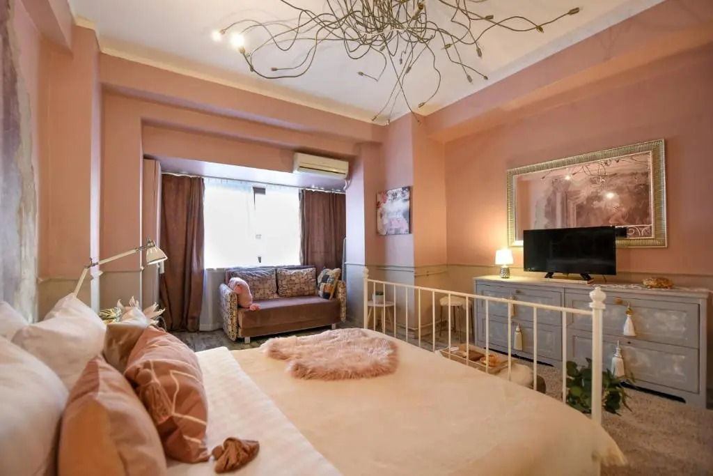PURRFECT & DREAMY - The Special Studio