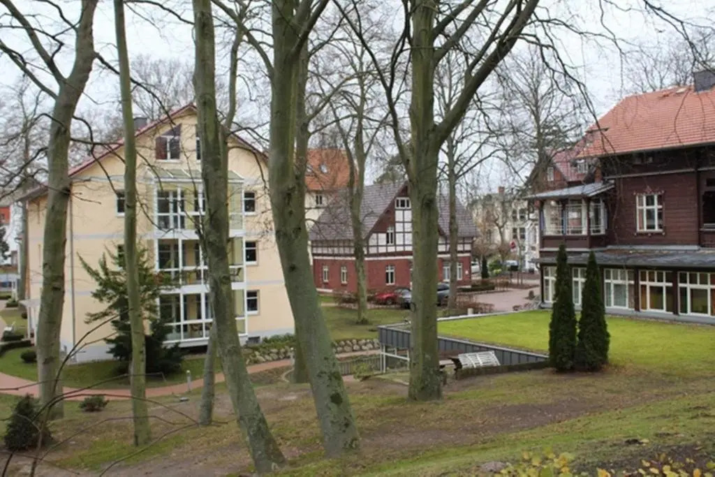 Ostseepark Waterfront_ Karavelle 32