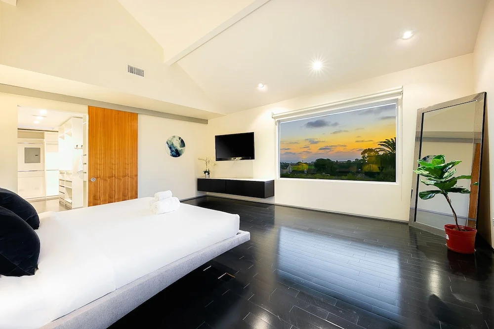 Oceano Homestead Corp Rental by NamaStay