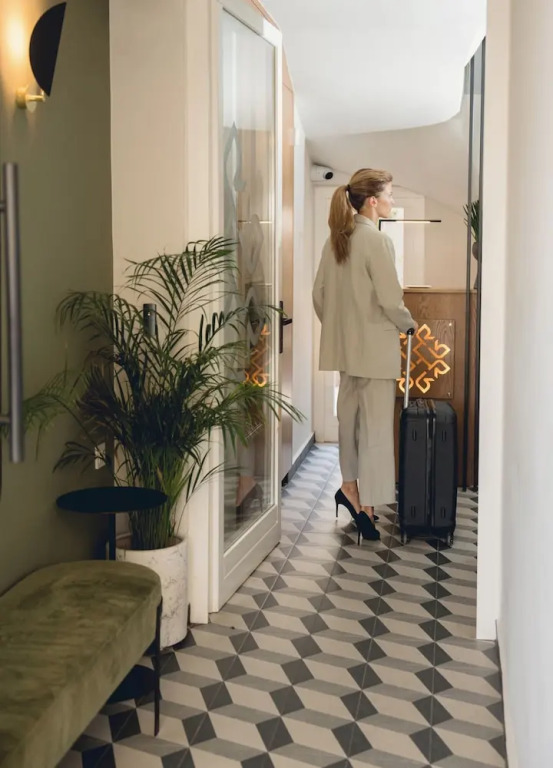 Riviera Suites