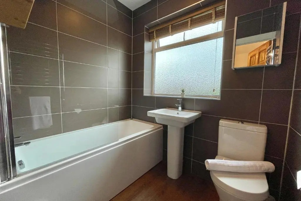 Seedfield House - Elegant Stylish Home