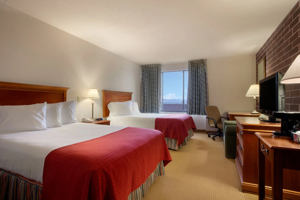Best Western Plus Waterloo & Cedar Falls