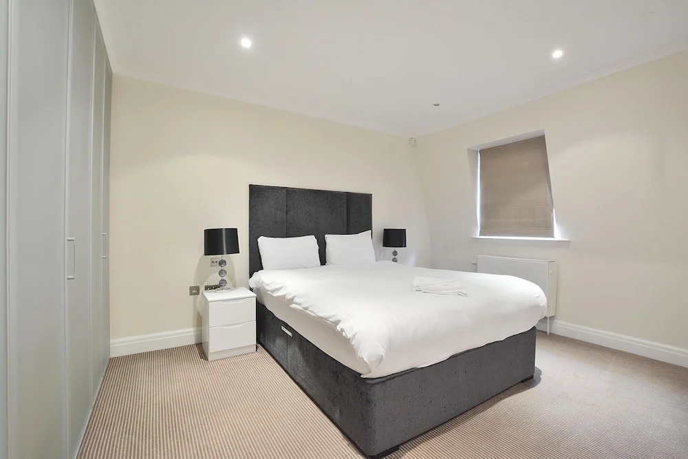 William Mews Townhouse