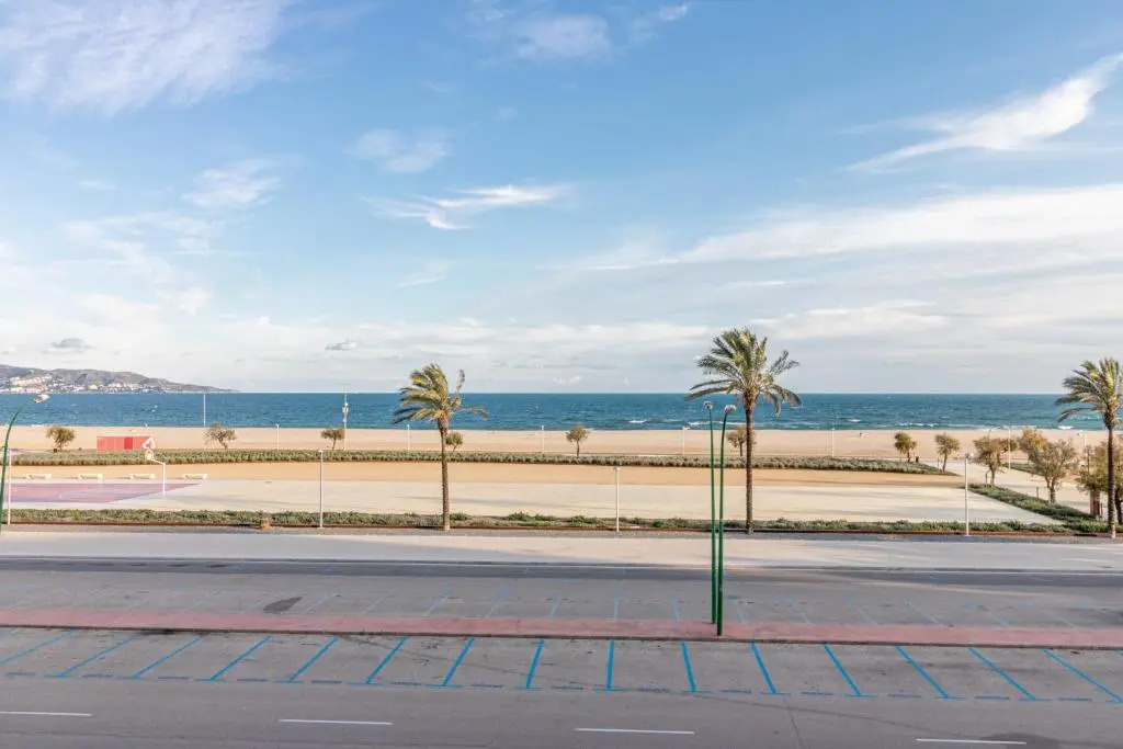 Empurialola -Apartamento en primera linea de ma vistas al mar -164