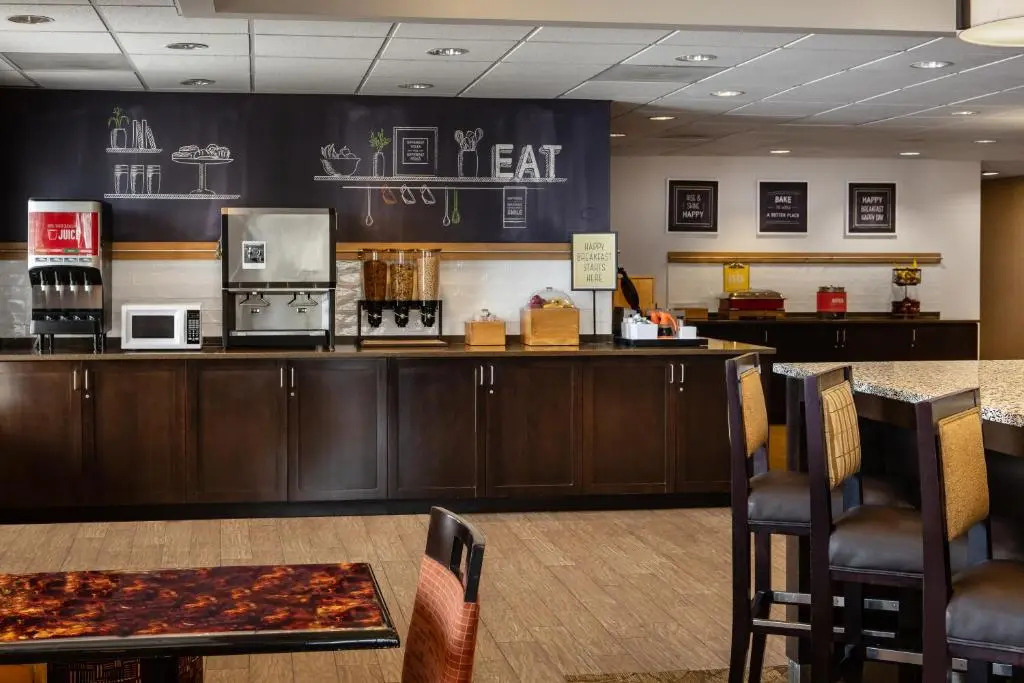 Hampton Inn Kansas City/Shawnee Mission